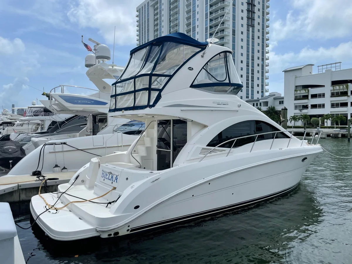 Sea Ray | 2010 photo
