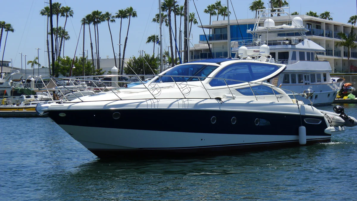 Mediterranee 43 HT'Cranchi2008 photo