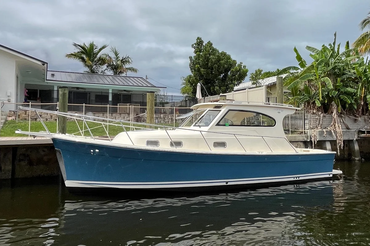 Mainship | 2006 photo
