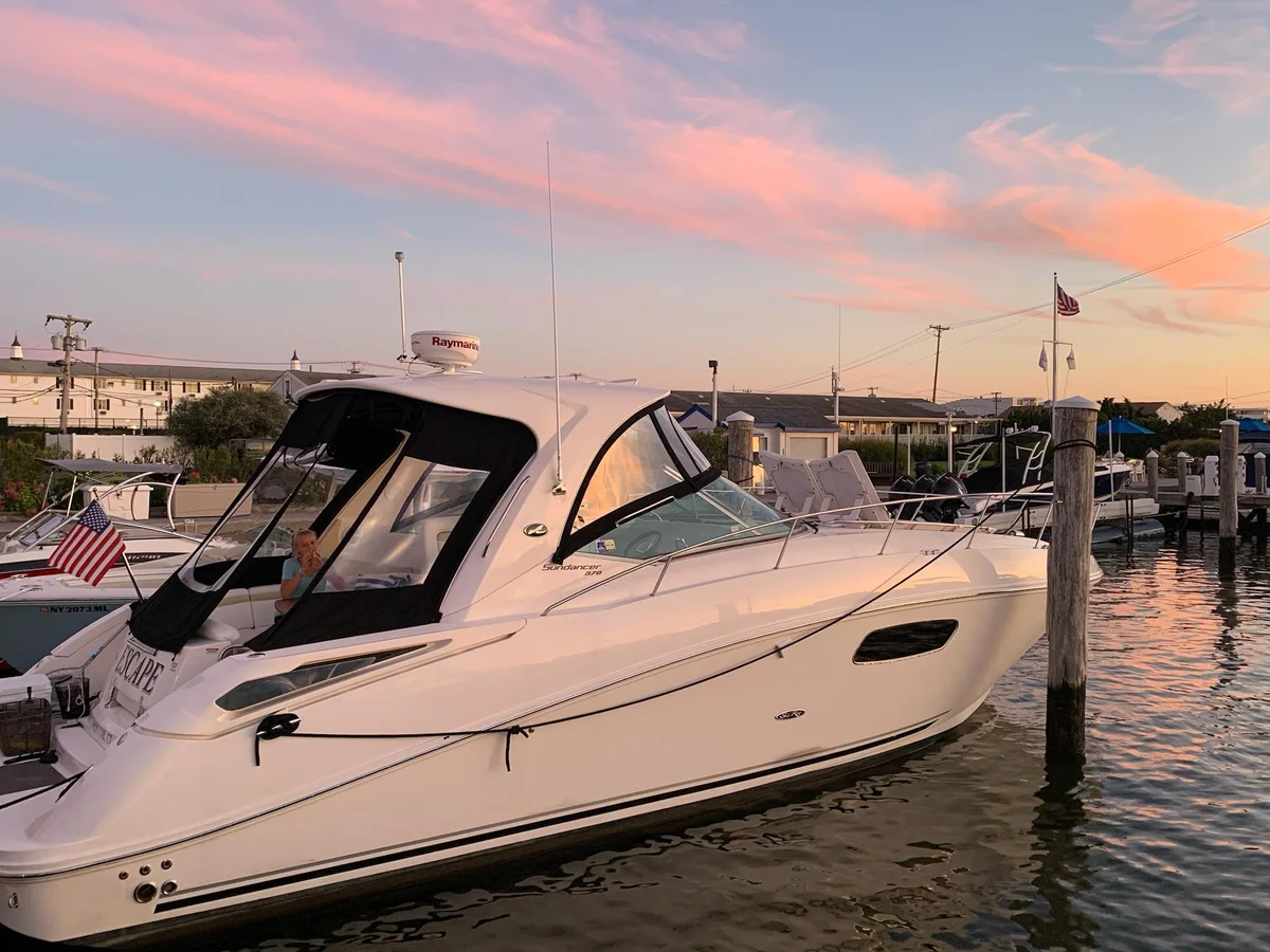 Sea Ray | 2011 photo