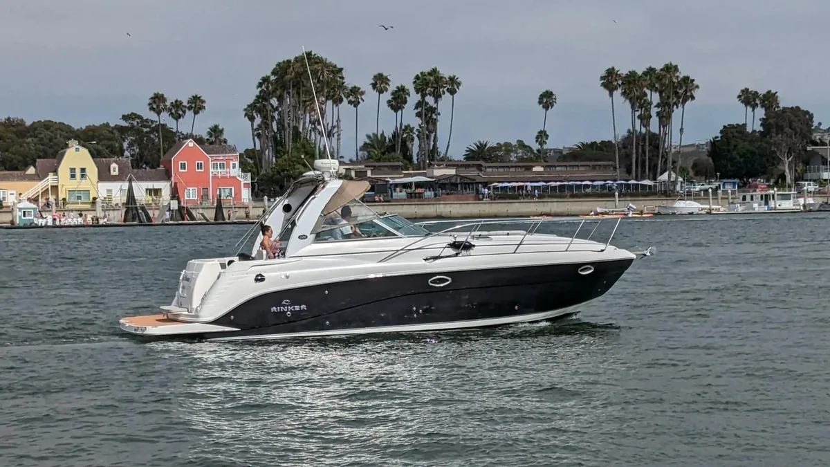 Rinker | 2006 photo