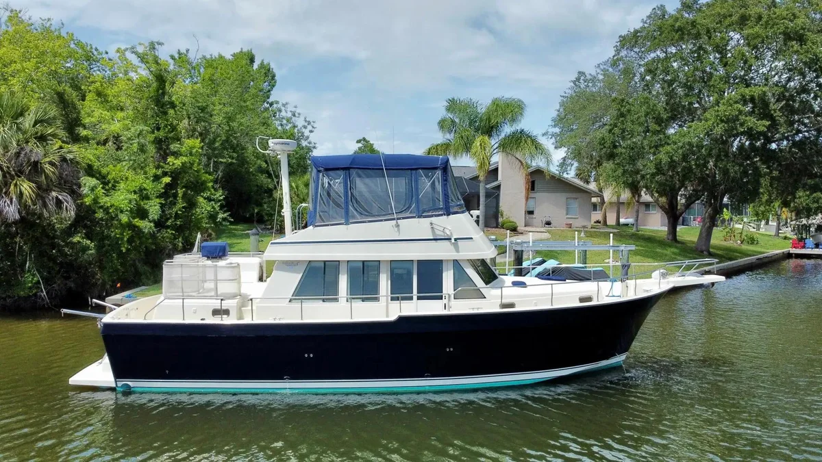Mainship | 2006 photo