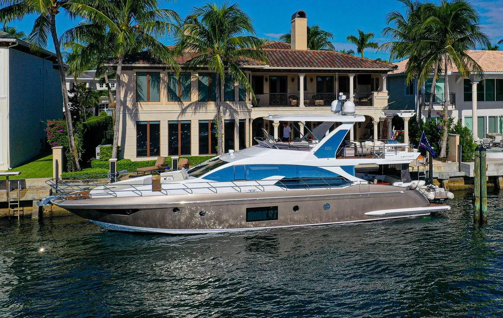 Azimut | 2016 photo