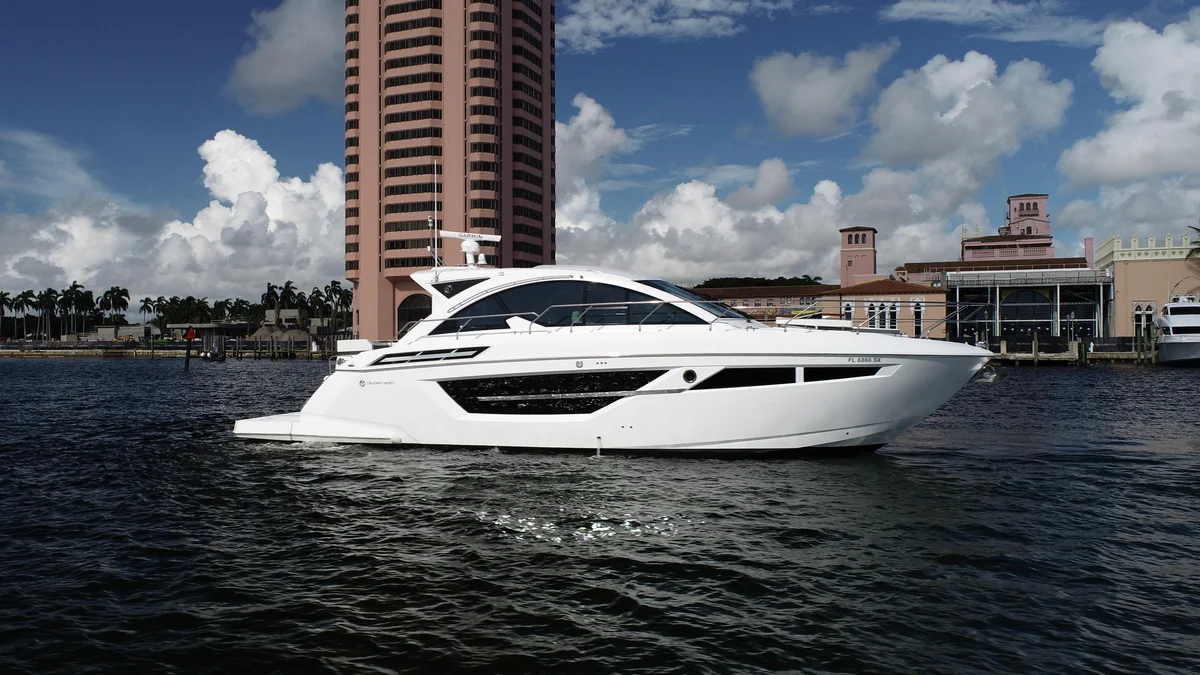 Cruisers Yachts | 2021 photo