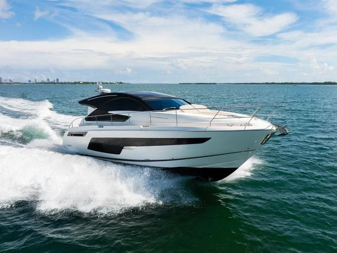 Fairline | 2024 photo