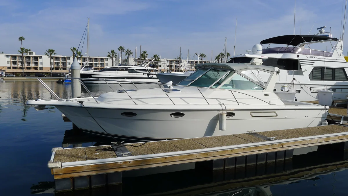 Tiara Yachts | 1992 photo